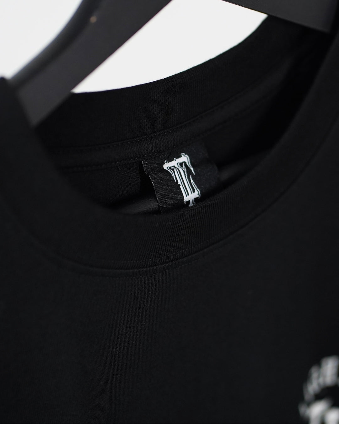 Rebel - Light Premium T-Shirt